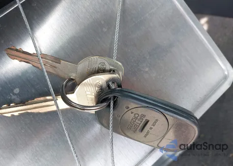 2000 Honda Civic Value Package из США, поврежденный, VIN 2HGEJ6616YH533503